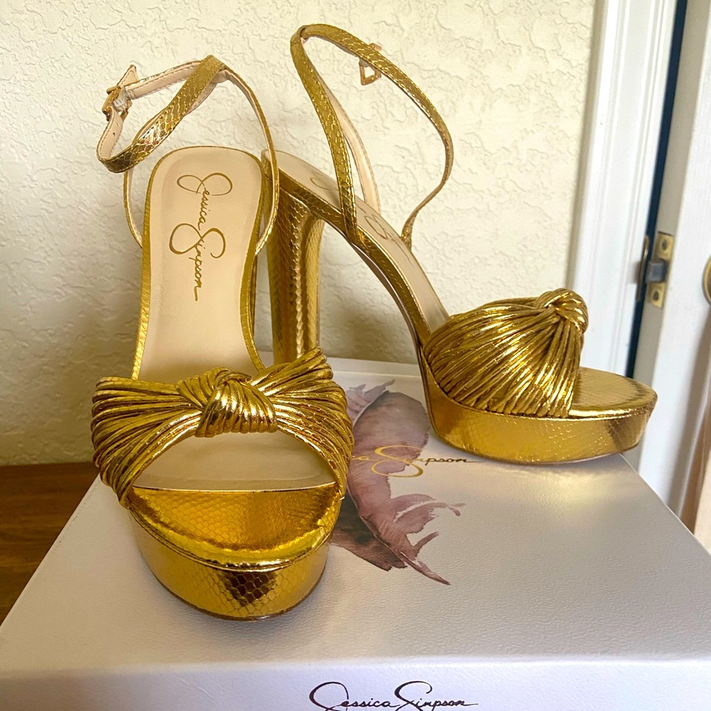 Jessica Simpson Immie Platform Sandal in Gold Snake